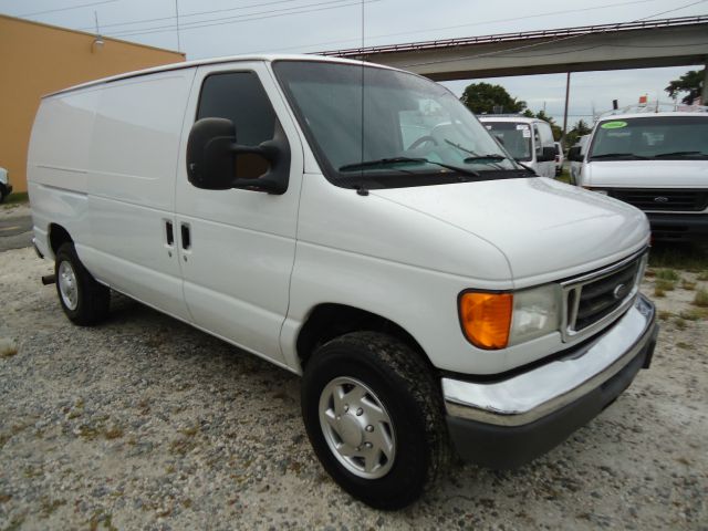 Ford Econoline 2006 photo 4