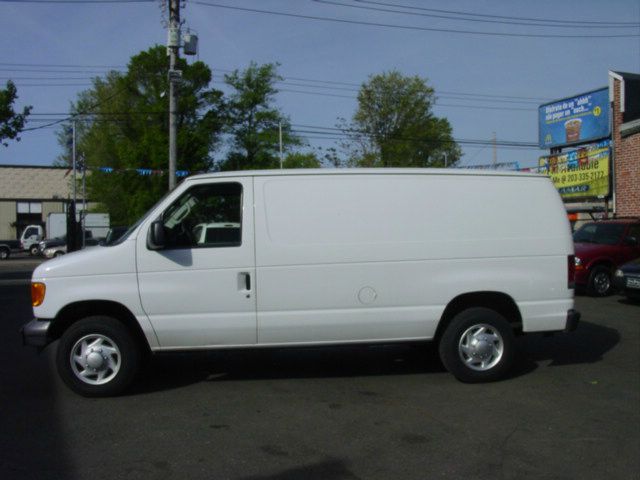 Ford Econoline 2007 photo 3