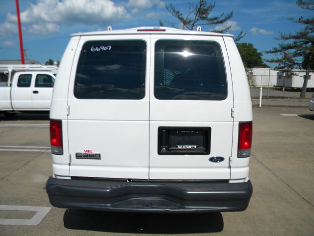 Ford Econoline 2007 photo 1