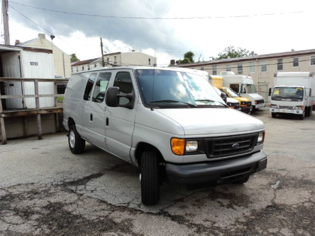 Ford Econoline 2007 photo 3