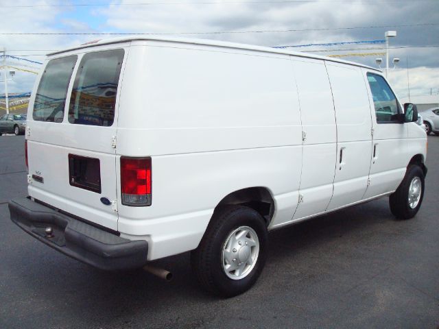 Ford Econoline 2007 photo 1