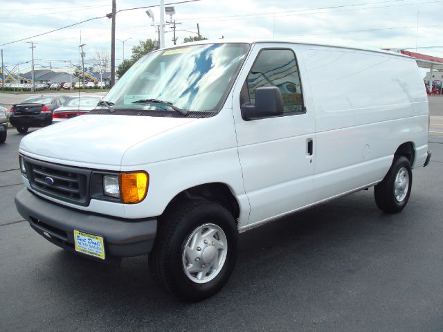 Ford Econoline 2007 photo 3