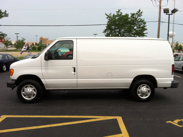 Ford Econoline 2007 photo 3