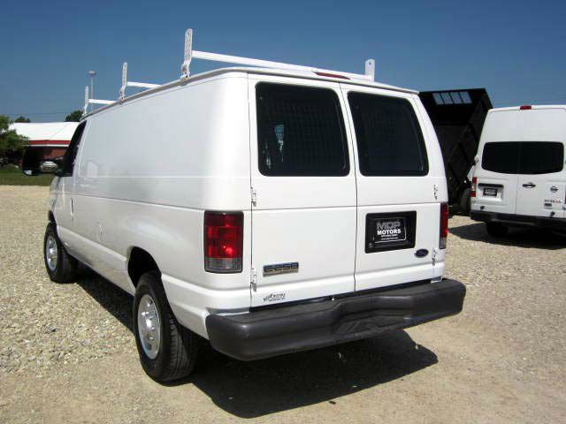 Ford Econoline 2007 photo 2