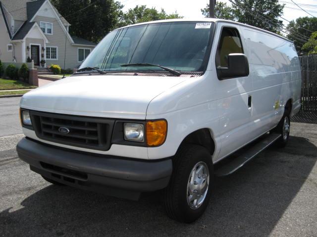 Ford Econoline RS 5SP AWD Passenger Van