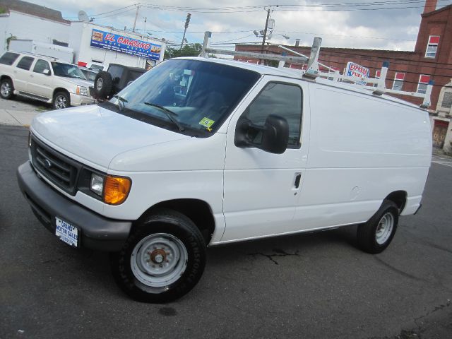 Ford Econoline 2007 photo 1