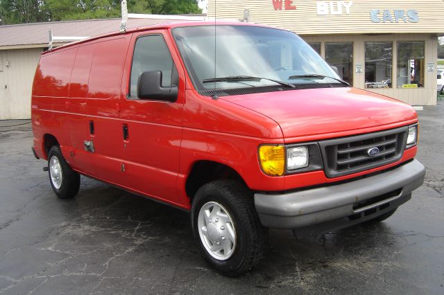 Ford Econoline SE Truck Passenger Van