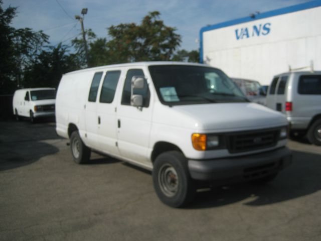 Ford Econoline 2007 photo 1