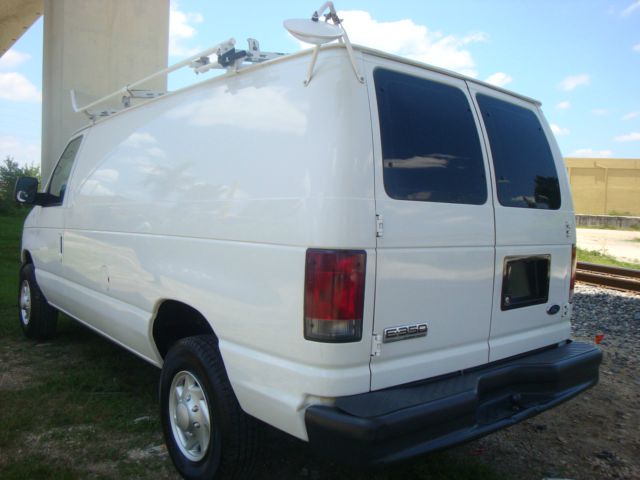 Ford Econoline 2007 photo 6