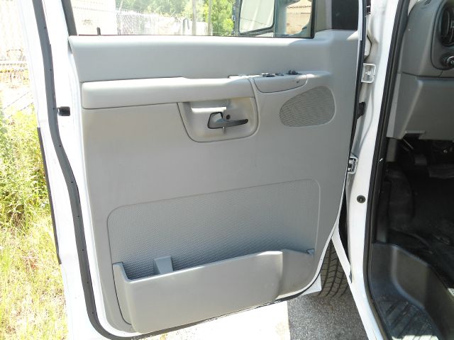 Ford Econoline 2007 photo 4