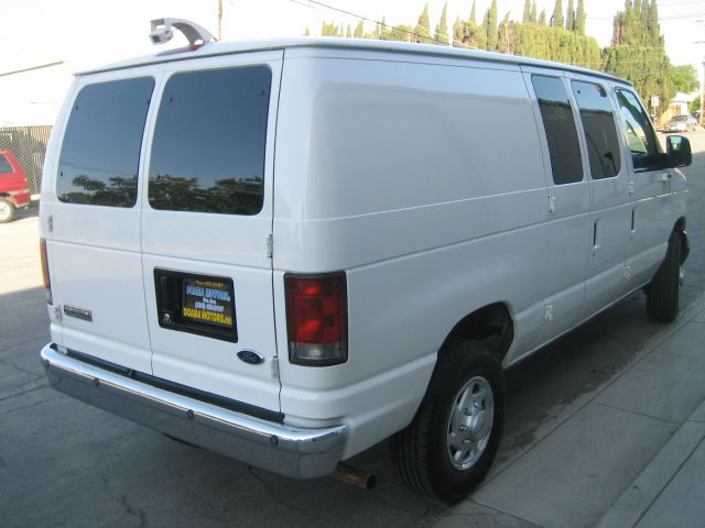 Ford Econoline 2007 photo 10