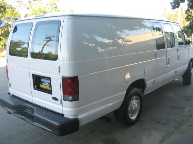 Ford Econoline 2007 photo 4