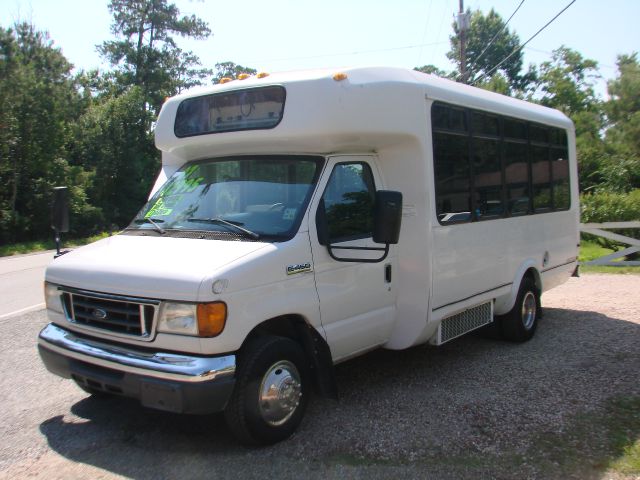 Ford Econoline 2007 photo 2