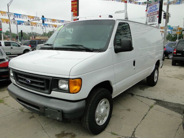 Ford Econoline 2007 photo 1