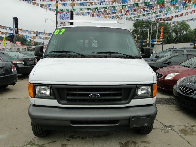 Ford Econoline 2007 photo 2