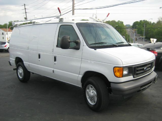 Ford Econoline 2007 photo 18