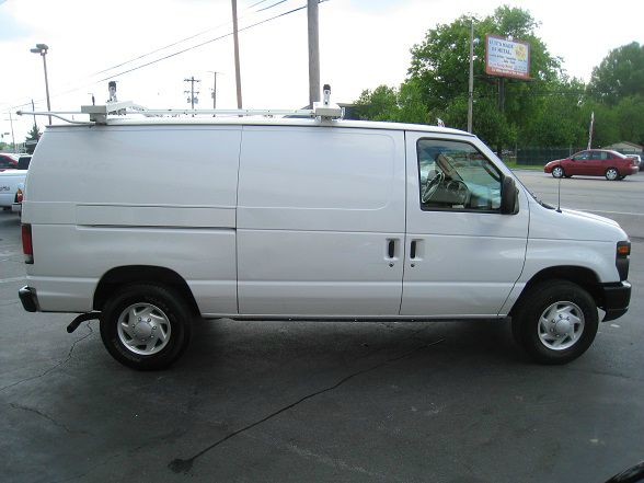 Ford Econoline 2008 photo 12