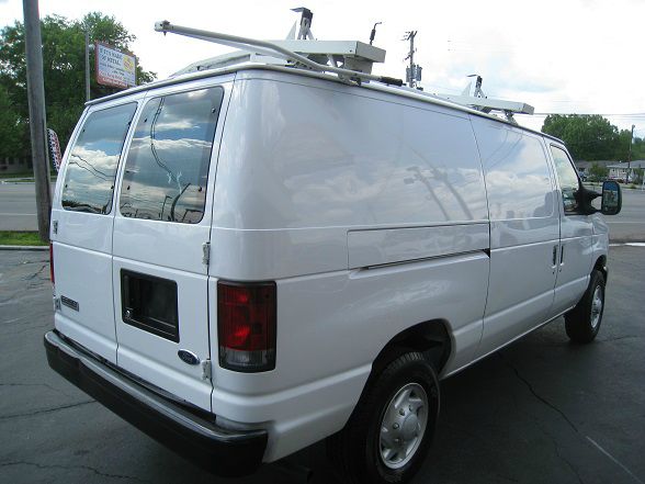 Ford Econoline 2008 photo 14