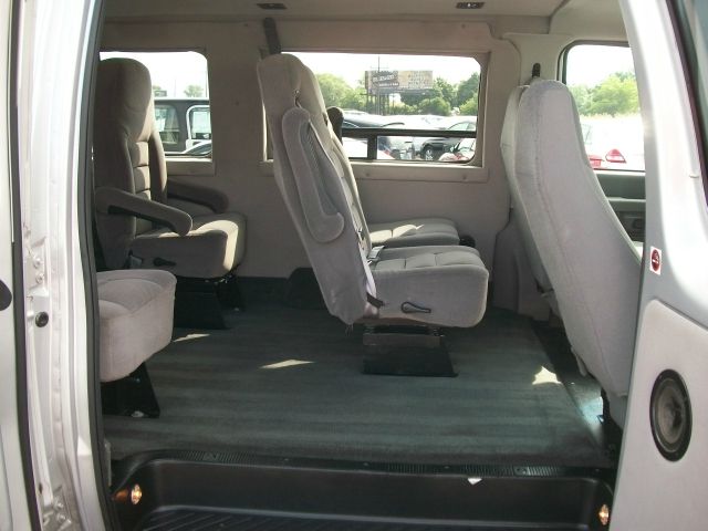 Ford Econoline 2008 photo 4