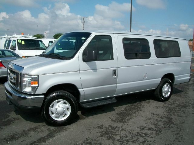 Ford Econoline 2008 photo 6