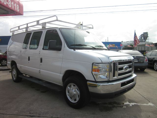 Ford Econoline 2008 photo 3