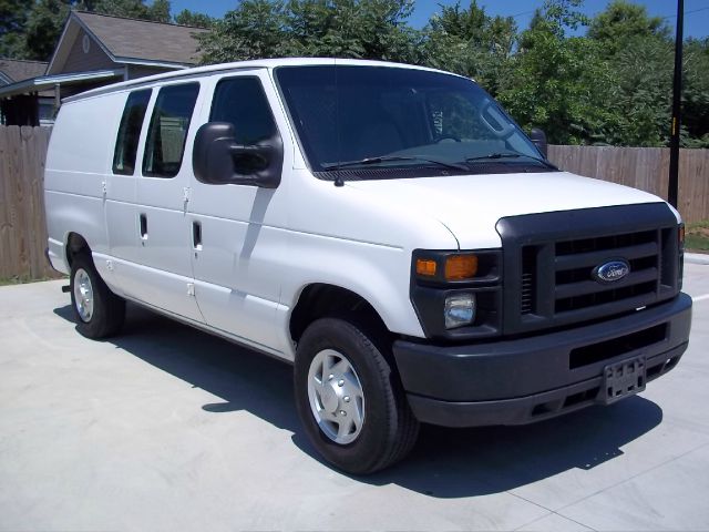 Ford Econoline SE Truck Cargo Van