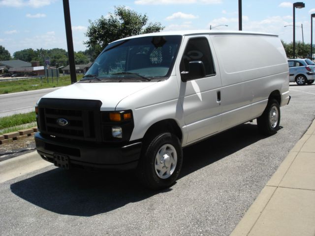 Ford Econoline 2008 photo 3