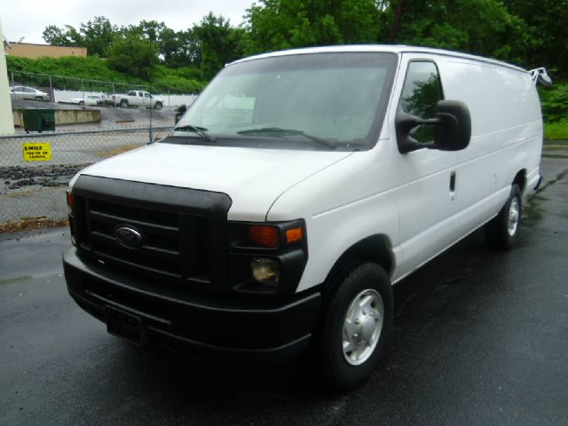 Ford Econoline 2008 photo 2