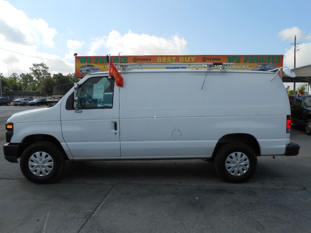 Ford Econoline 2008 photo 2