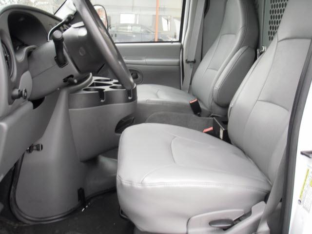 Ford Econoline 2008 photo 3