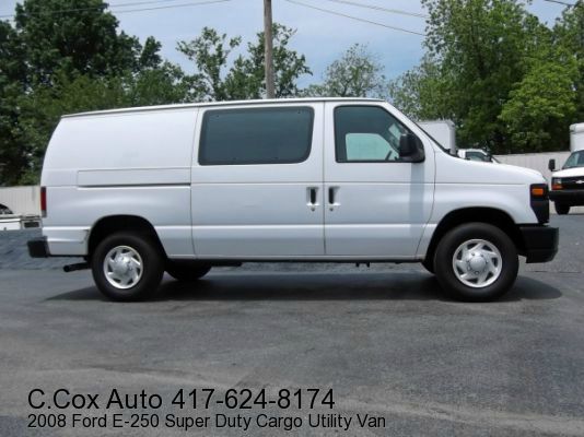 Ford Econoline 2008 photo 2