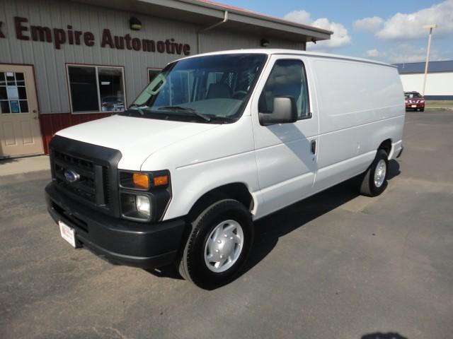 Ford Econoline 2008 photo 1