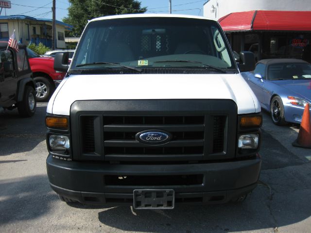 Ford Econoline 2008 photo 2