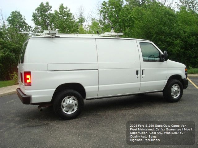 Ford Econoline 2008 photo 12