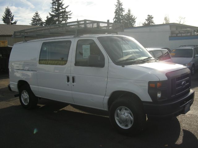 Ford Econoline 2008 photo 1