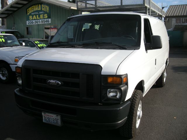 Ford Econoline 2008 photo 2