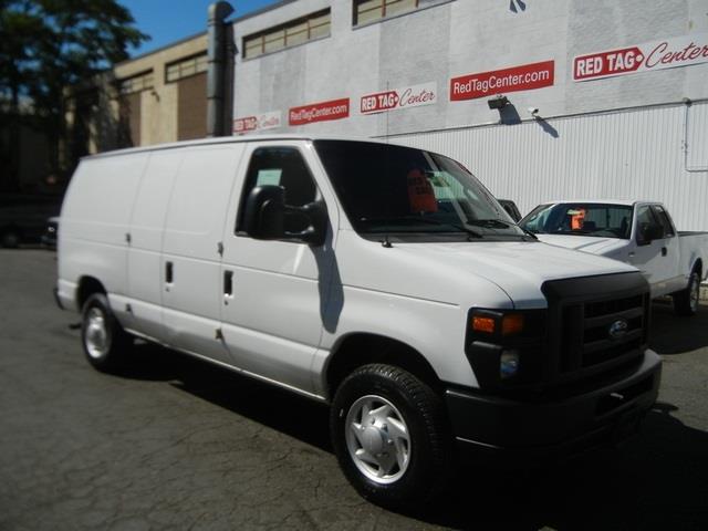 Ford Econoline C280====1500 Down Passenger Van