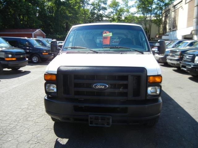 Ford Econoline 2008 photo 1