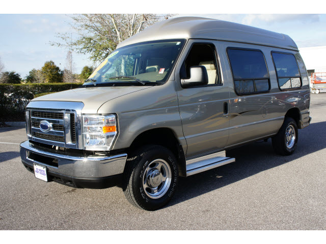 Ford Econoline 2008 photo 4