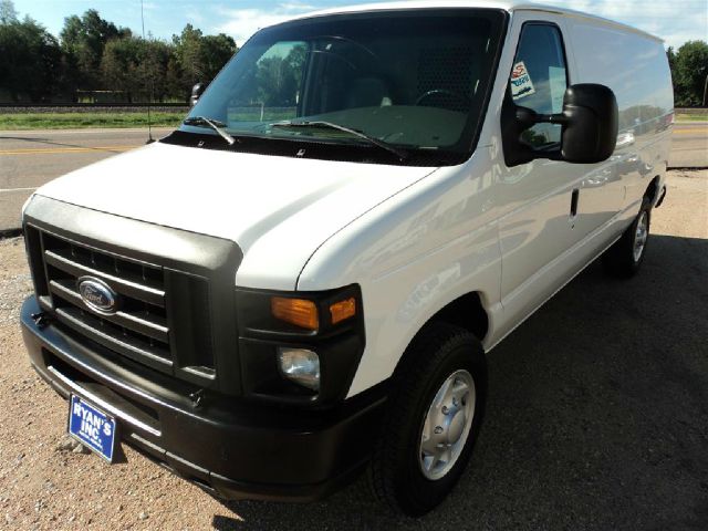 Ford Econoline 2008 photo 3