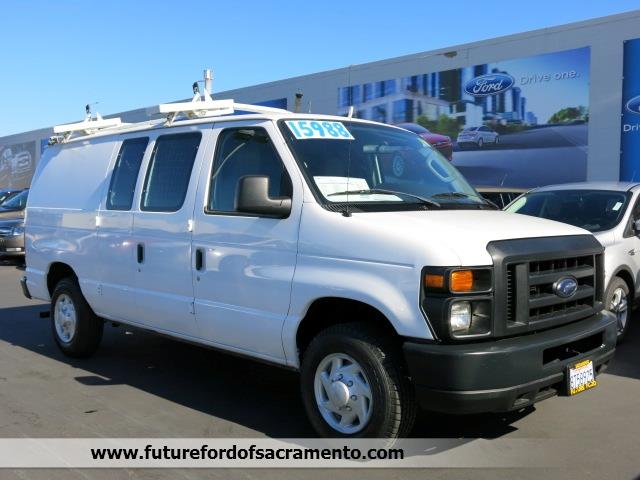 Ford Econoline 2009 photo 2