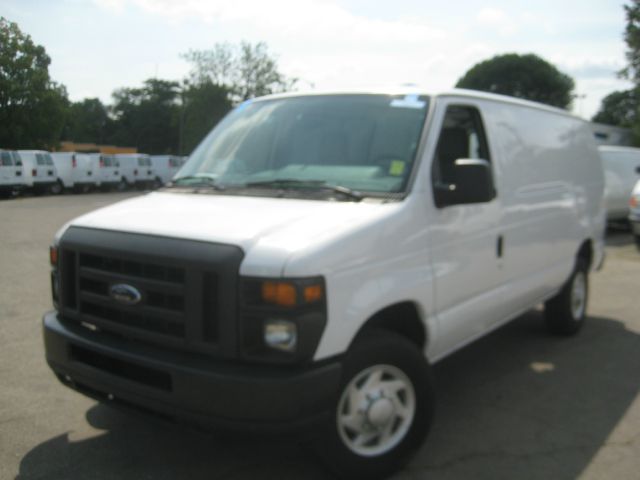 Ford Econoline 2009 photo 4