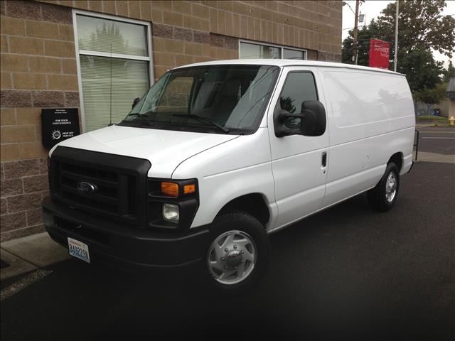 Ford Econoline 2009 photo 3