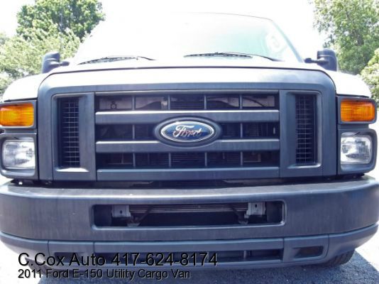 Ford Econoline 2011 photo 1