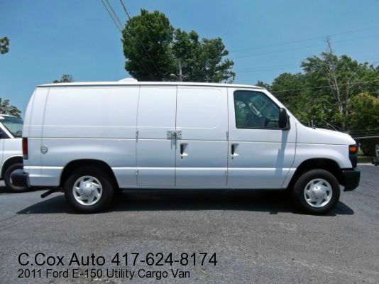 Ford Econoline 2011 photo 3