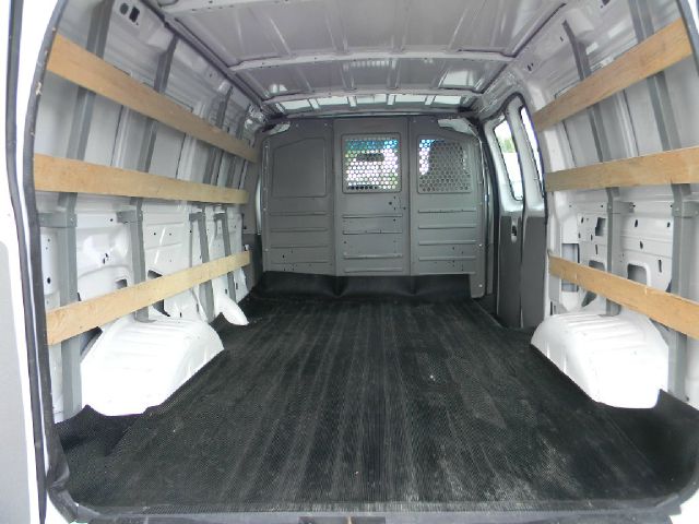 Ford Econoline Awd-turbo Cargo Van