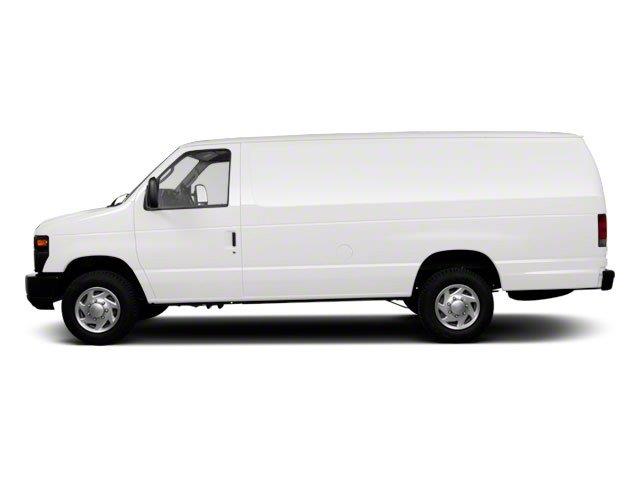 Ford Econoline 2013 photo 3