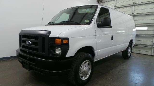 Ford Econoline Awd-turbo Passenger Van