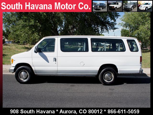 Ford Econoline Wagon 4d Sedan GLS Passenger Van