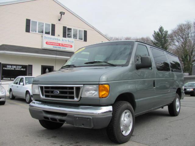 Ford Econoline Wagon SE Truck Passenger Van